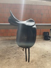 Euroriding Dressursattel | 16,5 Zoll | Sehr Guter Zustand