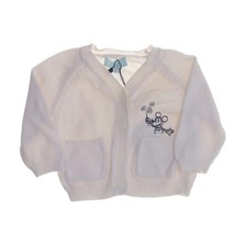 B.B. Donaldson, Strickjacke