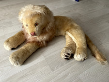 Stofftier von Steiff Löwe