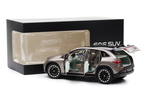 Mercedes benz eqe - 1:18, eq