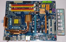 Gigabyte GA-P35-DS4 REV2.0 ATX Mainboard Socket 775 Core2Duo 4x DDR2 Motherboard