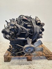 Motor Nissan Navara D40
