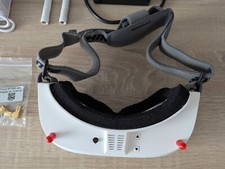 FPV  Googles Eachine EV 100  Farbe Weiß, mit zwei besseren Antennen.