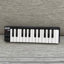 Akai LPK25 Laptop Performance