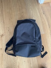 Crumpler Startup Office