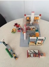 Playmobil-Set: Flora-Shop, Metzgerei und Bäckerei + Ikea Aufbewahrungskiste