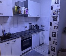 Weiße Hochglanz Küche inkl. Geräte - 6Jahre alt- ab Dezember