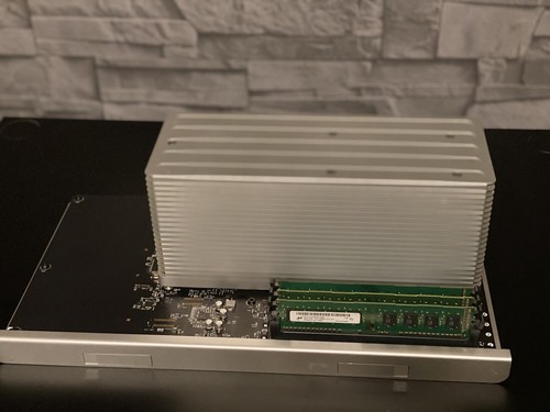 Mac pro single cpu - cpu, logic