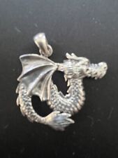 Anhänger in Drachenform in 925-er Silber