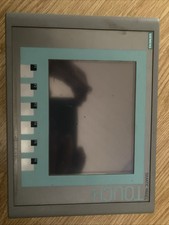 Siemens KTP600 Basic Color PN 6AV6 647-0AD11-3AX0 6AV6647-0AD11-3AX0 E.St.06 