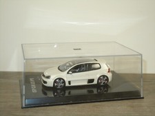 VW Volkswagen Golf GTI W12 650