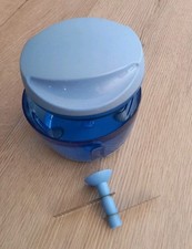 Tupperware Zwiebelschneider Zerkleinerer Happy Chef Blau