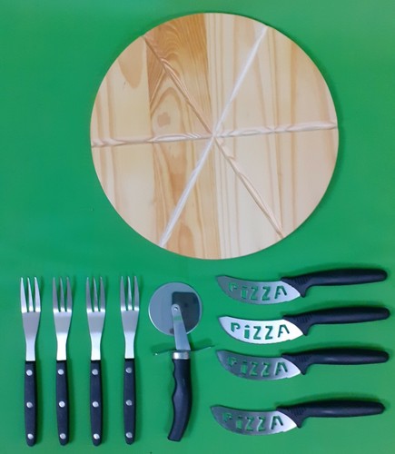 Pizzabrett mit pizzaschneider - pizzabrett,