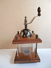 Alte Pfeffermühle mechanisch Holz