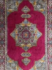 Orientteppich in Rot/Weinrot