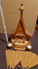 Adventshaus Tisch Pyramide Erzgebirge Christi Geburt Figuren geschnitzt Teelicht