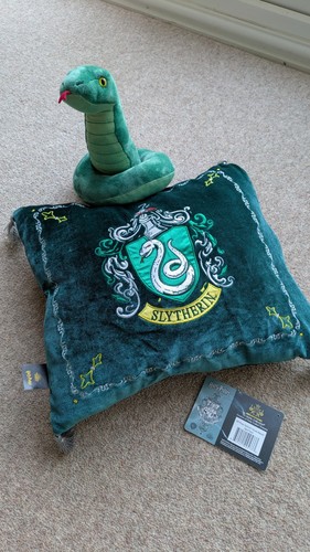 Noble collection wizarding - noble,