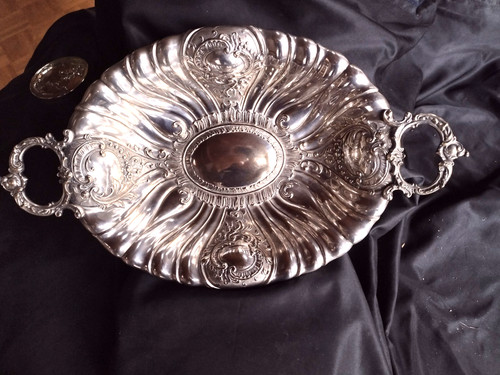 Große versilberte