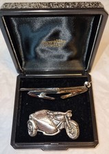 Kragenklammer / Kragenclip +