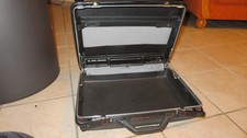 Samsonite Hartschalen-Aktenkoffer - abschließbar