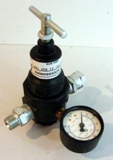 Graco Pneumatik Regelventil 104266 300  Ventil -unused-