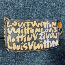 Louis Vuitton Monogram