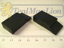 Peugeot 203 2er Set Gummistopfen oben