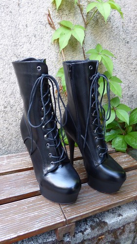 Stiefelletten neu ohne - 39,