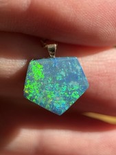14k Gold Anhänger Opal