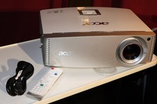 Beamer Acer 3D full HD H9500BD