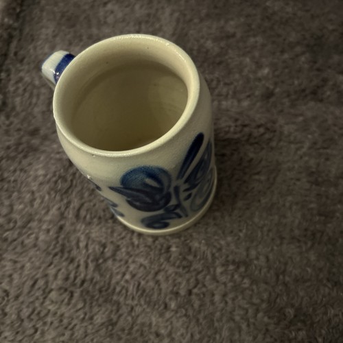 Kleiner alter bierkrug - kleiner,