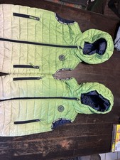 Ärmellose Westen Für Zwillinge Gr. 110/116