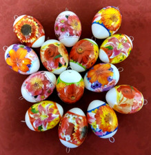 Osterdekoration- 14 Ostereier für Innen und Außen- Kunststoff-NR 19-Gartenblumen