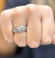 Piaget Possession Ehering aus