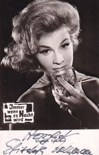 Elisabeth Volkmann in "Always