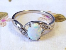 RING 925 Sterling SILBER Edelstein FEUER-OPAL lab.  WEIß Cabochon Gr. 17