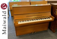 Grotrian-Steinweg Klavier - Modell 120 - in Nussbaum furniert - Bj. 1970