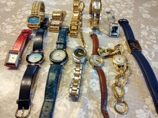 Modeschmuck Konvolut mit Uhren