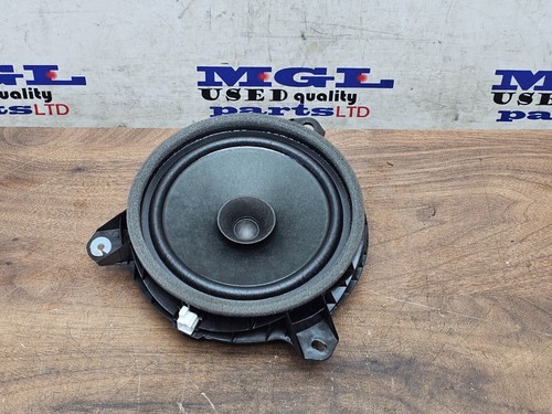 Toyota hilux mk8 - toyota,