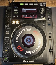 Pioneer CDJ-900 MULTI PLAYER mit Decksaver