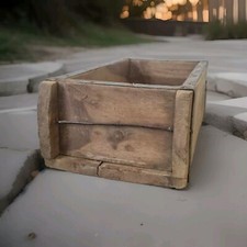 Alte Holzkiste Ziegelform