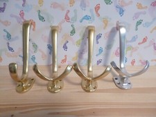 Wandhaken Hut Hundeschwanz 4 Stück  - Alu - goldfarben Höhe 12,5 cm - B. 7 cm