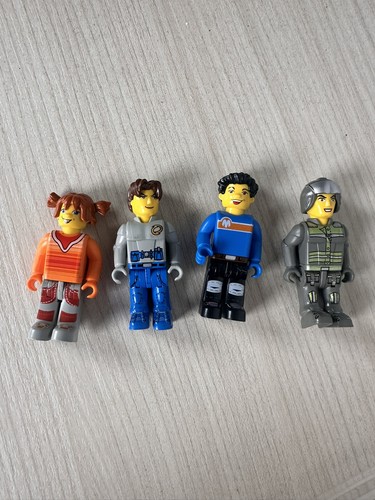 Lego juniors lot minifigures - lego,