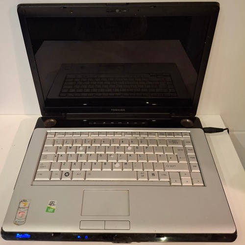 Toshiba satellite a210 15k - satellite,