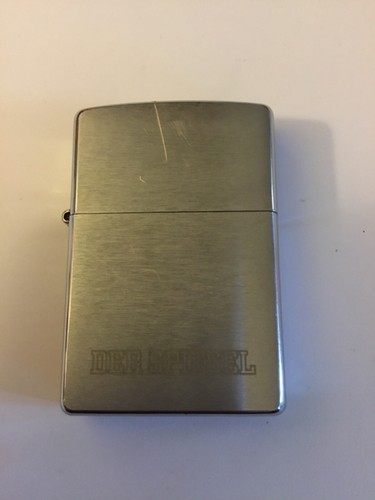 Altes zippo benzin mit - zippo, gravur