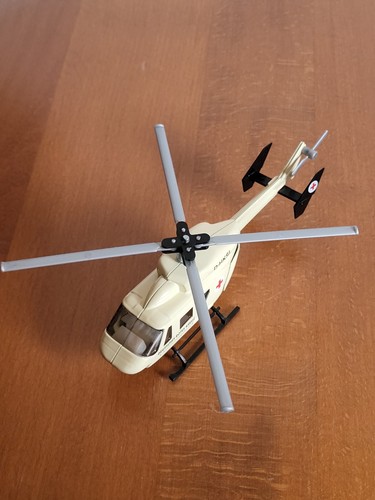 Rettungshubschrauber siku 2535 - rettungshubschrauber,