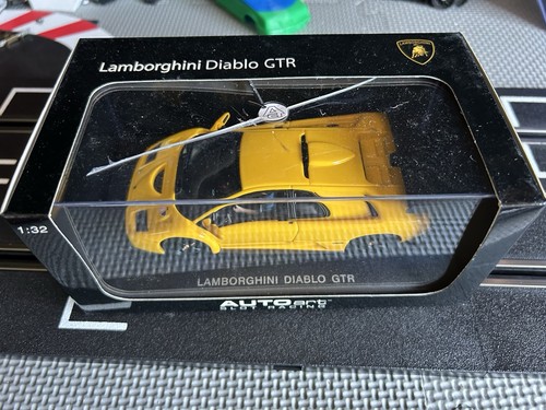 Autoart slotcar lamborghini - autoart,