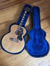 Early 2000s Gibson J-150 Jumbo