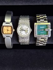 Sammlung von Damenarmbanduhren