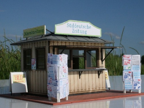Zeitungskiosk sperrholz - ,